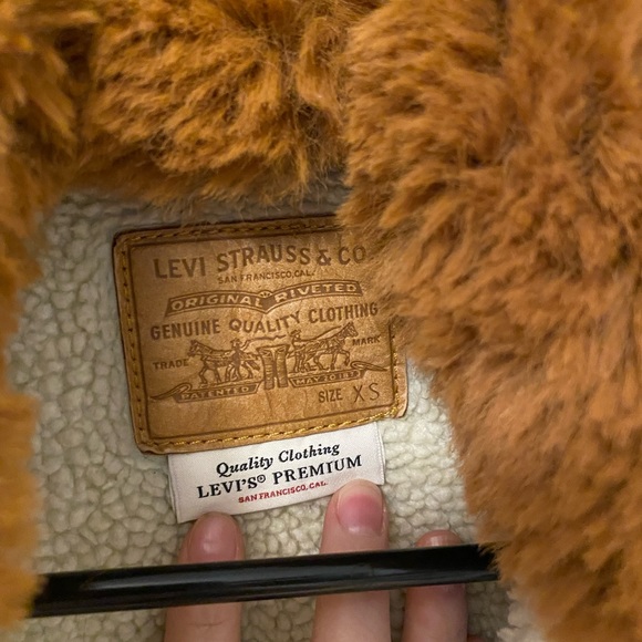 LEVI’S PREMIUM - Vintage denim jacket with shearling - Picture 2 of 5